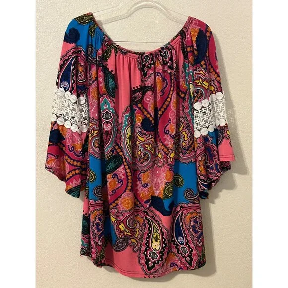 Win Win Women’s Paisley Print Tunic w/ Lace Bell Pinwheel Sleeves L-XL Pink Blue - Picture 1 of 6